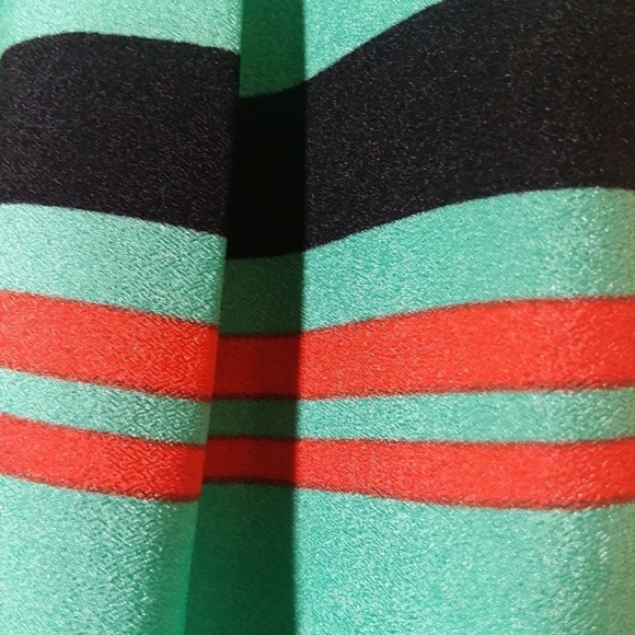 Dress - Picture 4 of 7